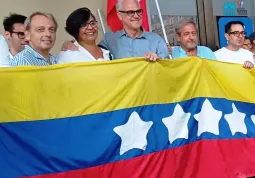 La buschese Maria Requena, fondatrice e presidente dell’associazione Venezuela in Piemonte con sede a Busca,  è stata, con la sua associazione, la promotrice, venerdì scorso, 2 agosto di un sit-in a Torino